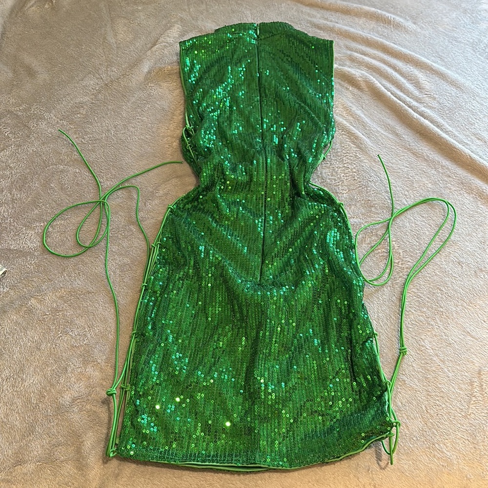 BIRTHDAY DRESS| Green Sequin Mini Dress - Picture 5 of 6